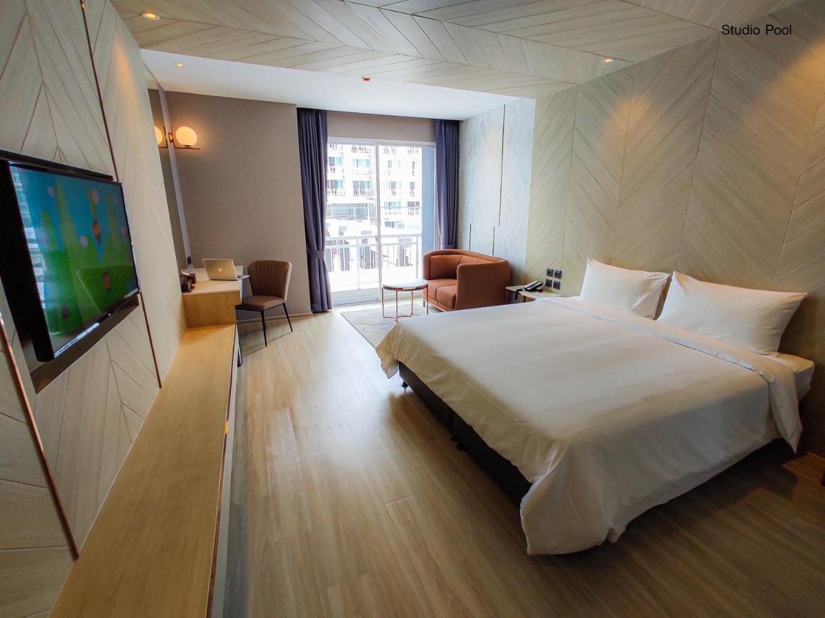 Golden City Rayong Hotel Kültér fotó
